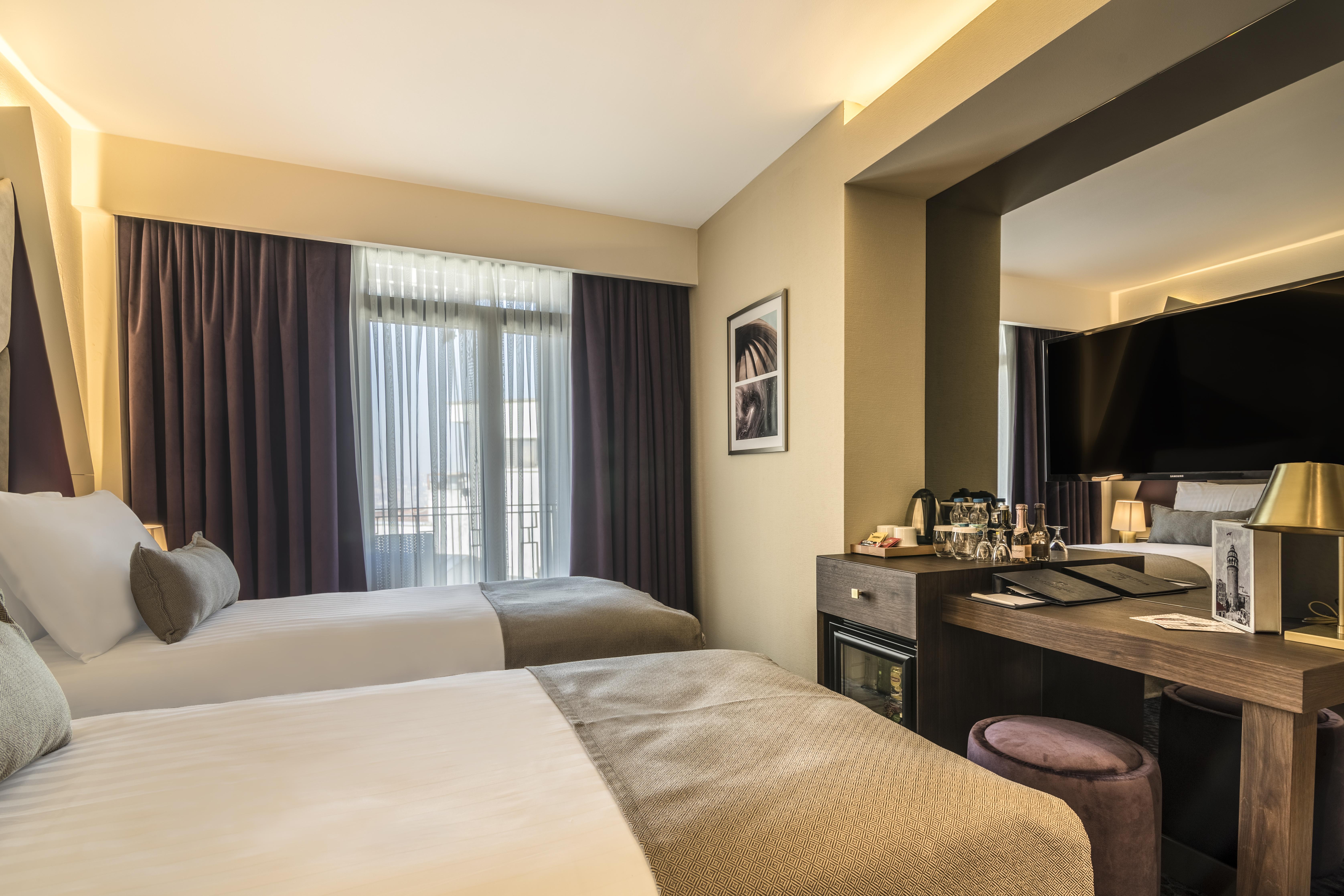 Galata Times Hotel Istanbul Exterior photo
